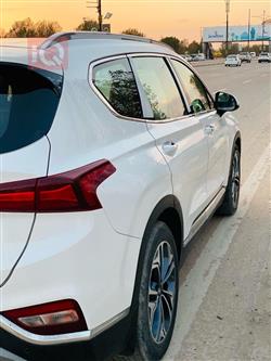 هيونداي سانتافي